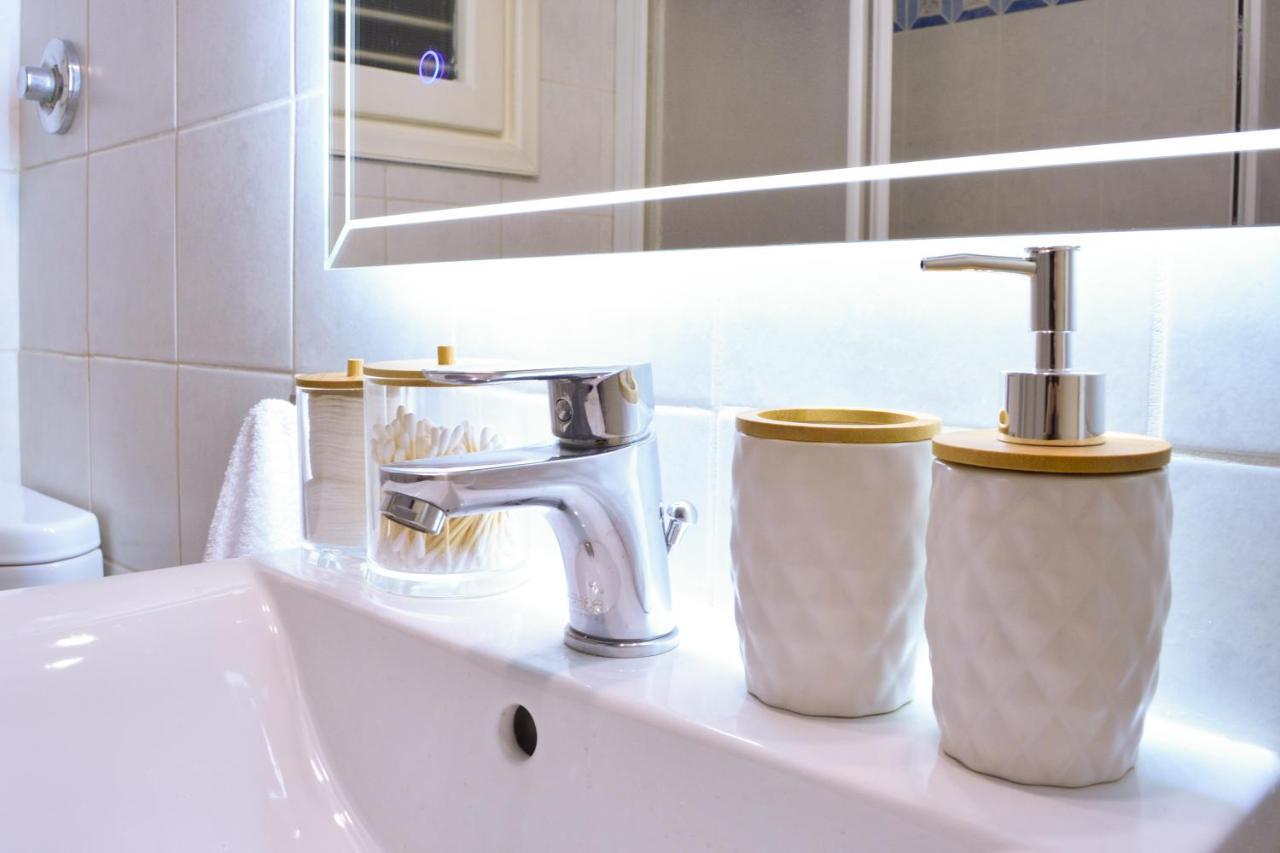 Your Comfy Apartment In Acropolis Area Athen Eksteriør billede